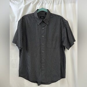 Van Heusen Button Down Shirt Mens L 16-16.5 Short Sleeve Plaid Black Gray